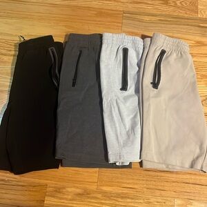 4 dynamic fleece shorts lot (Kids XL)